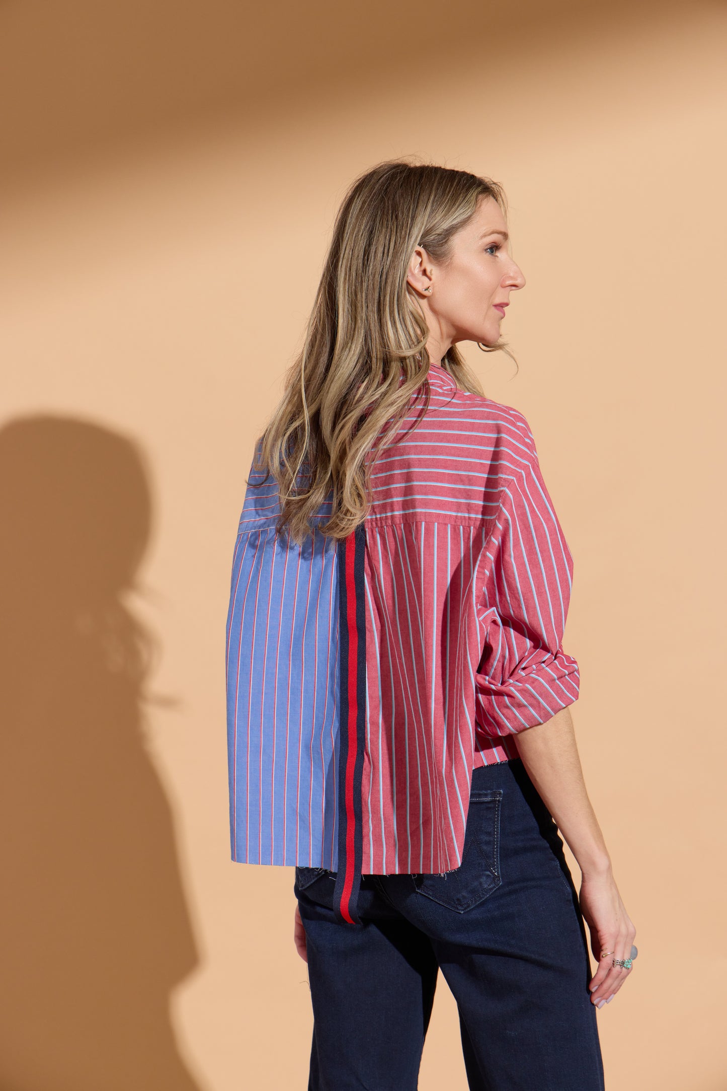 Red and Blue Striped Pisces